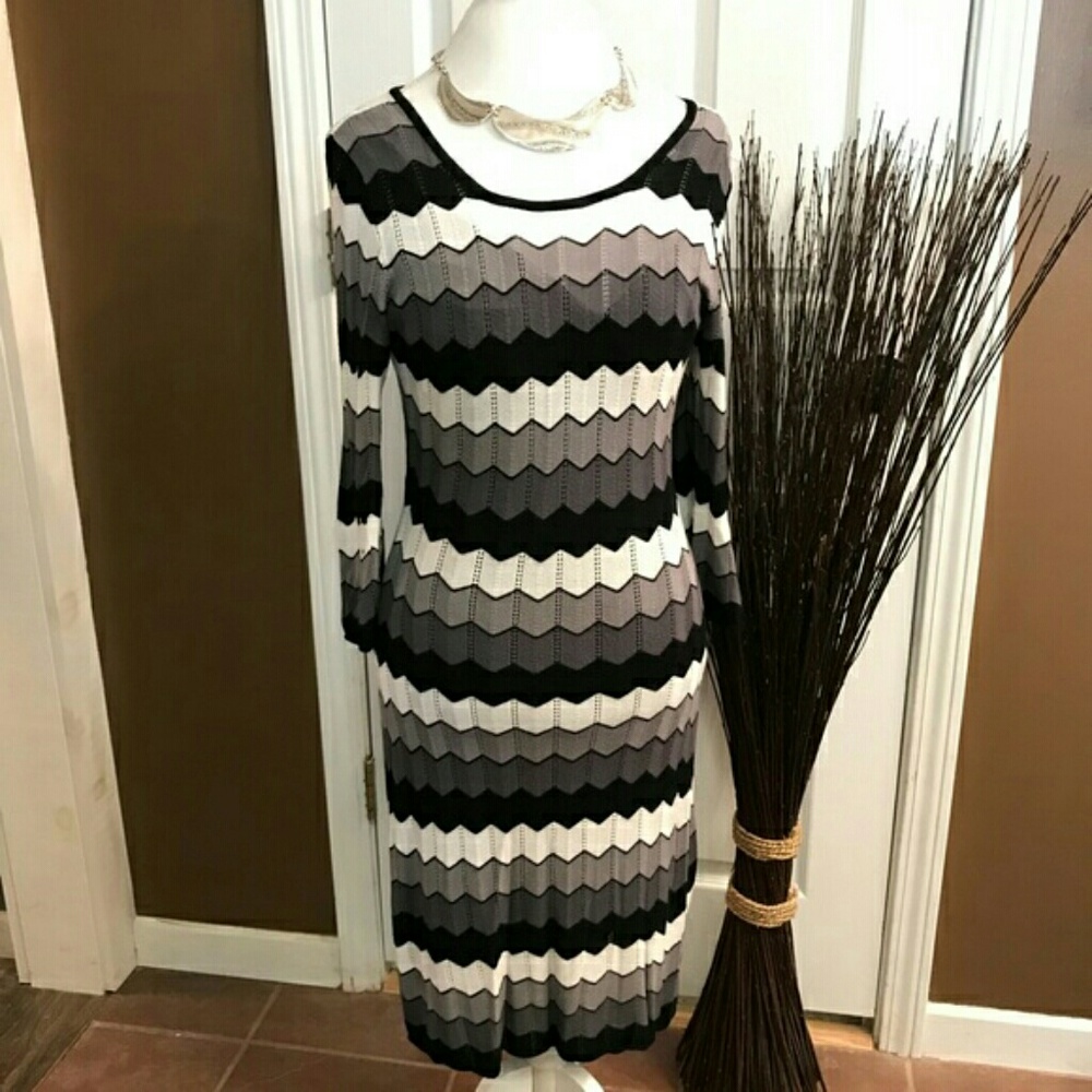 Midi dress elegant, size 6